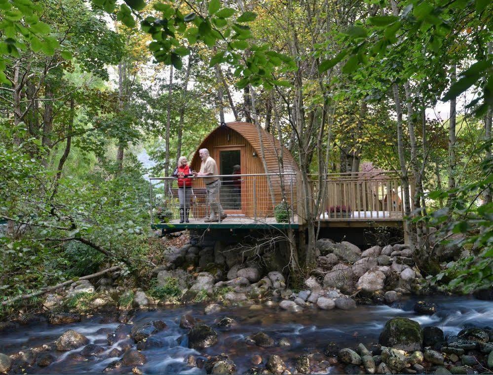 Riverbeds Lodges With Hot Tubs Onich Exterior foto